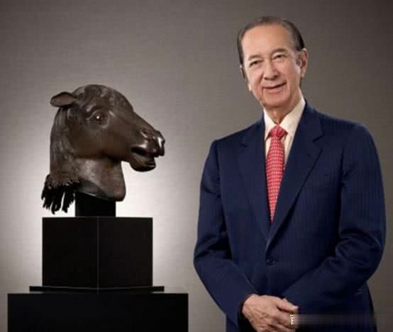 向何鴻燊先生致敬！十二生肖獸首銅像馬首回歸圓明園！