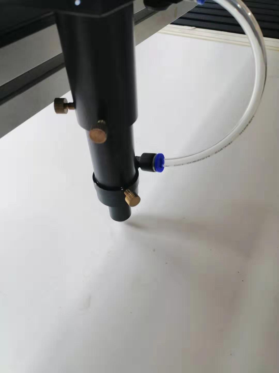 淺談我們?nèi)绾翁暨x一家激光切割機(jī)品牌不錯的供應(yīng)商！