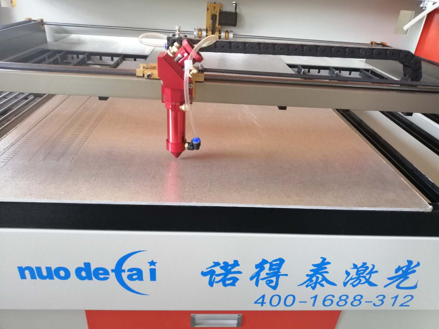 云母板使用激光切割機(jī)加工有哪些技術(shù)性難題？